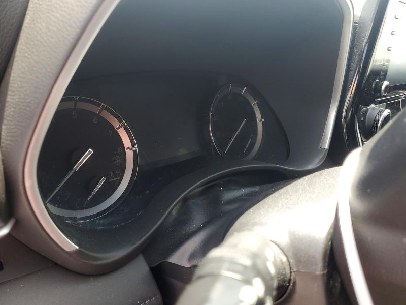 58899496 :رقم المزاد ، 5TDGZRBH0MS533268 vin ، 2021 Toyota Highlander مزاد بيع