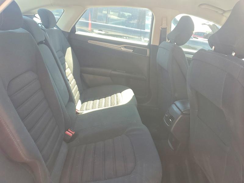57573626 :رقم المزاد ، 3FA6P0H7XHR221792 vin ، 2017 Ford Fusion مزاد بيع