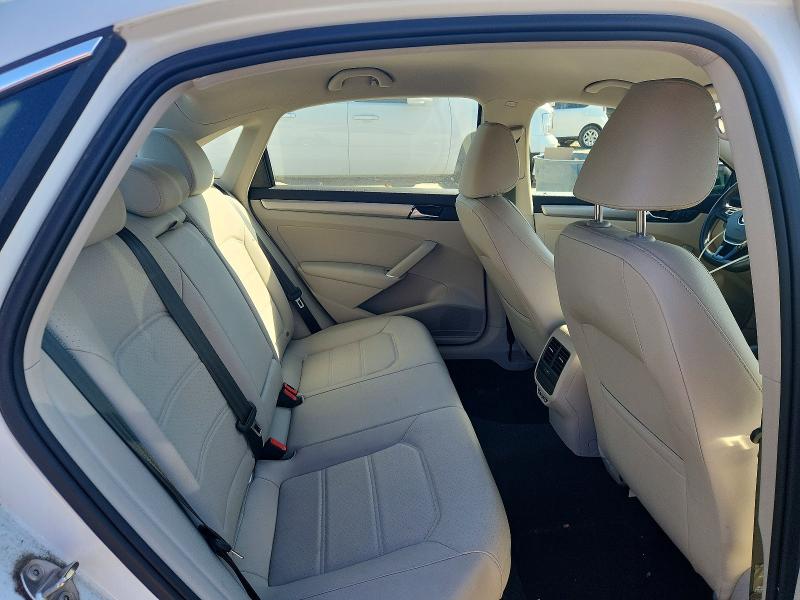 55565786 :رقم المزاد ، 1VWSA7A31LC025688 vin ، 2020 Volkswagen Passat مزاد بيع