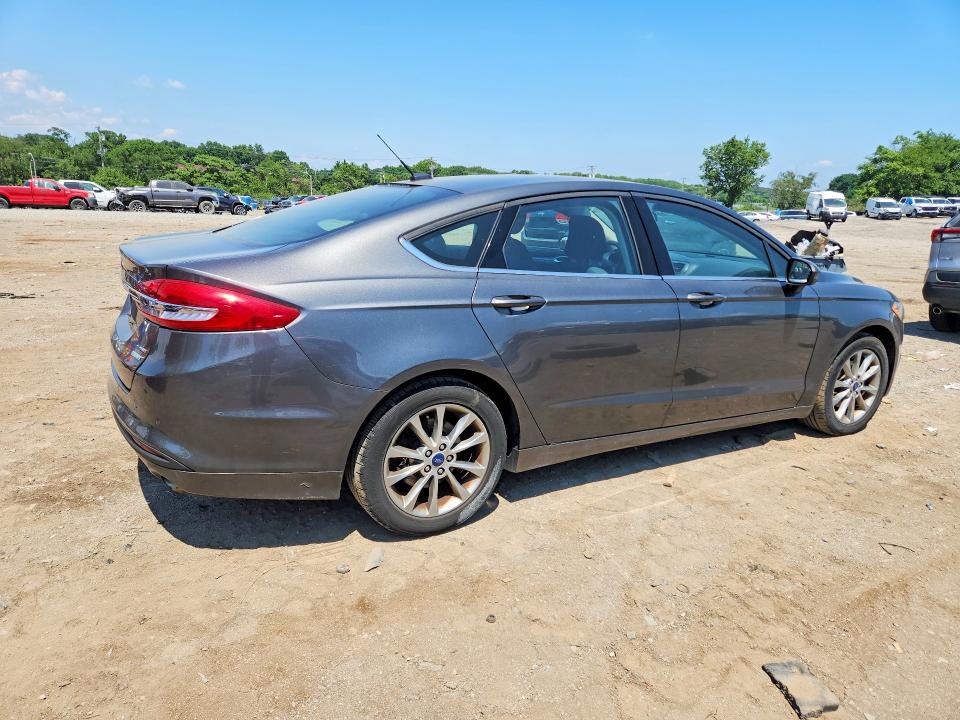 58069476 :رقم المزاد ، 3FA6P0HD4HR189301 vin ، 2017 Ford Fusion مزاد بيع