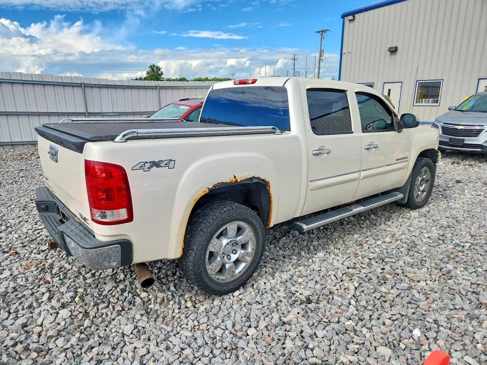 58256256 :رقم المزاد ، 3GTP2VE3XBG325388 vin ، 2011 Gmc Sierra مزاد بيع