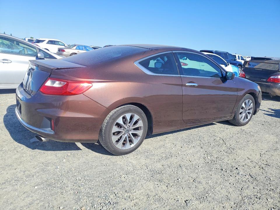 Auction sale of the 2013 Honda Accord, vin: 1HGCT1B32DA009544, lot number: 58122756