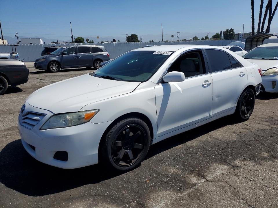 2011 Toyota Camry მანქანა იყიდება აუქციონზე, vin: 4T1BF3EKXBU613091, აუქციონის ნომერი: 55932656