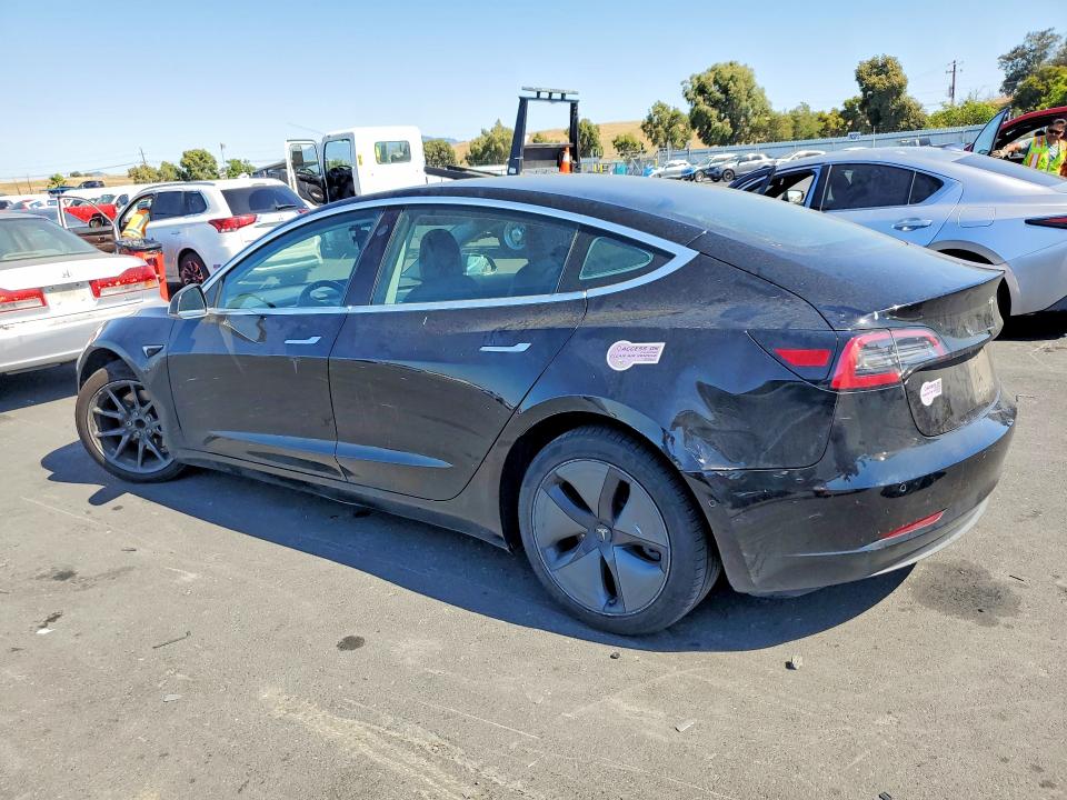 Продаж на аукціоні авто 2018 Tesla Model 3, vin: 5YJ3E1EA4JF165705, номер лоту: 57751816