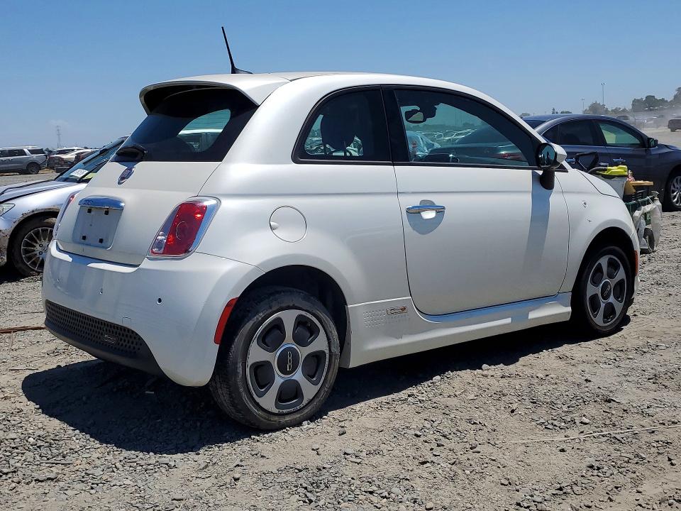 Продажа на аукционе авто 2017 Fiat 500, vin: 3C3CFFGE5HT699340, номер лота: 57675946