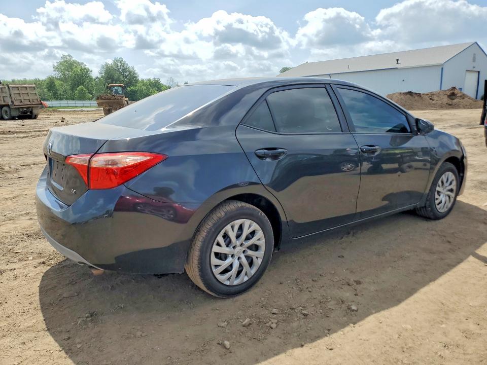 2018 Toyota Corolla მანქანა იყიდება აუქციონზე, vin: 5YFBURHEXJP812446, აუქციონის ნომერი: 59260256