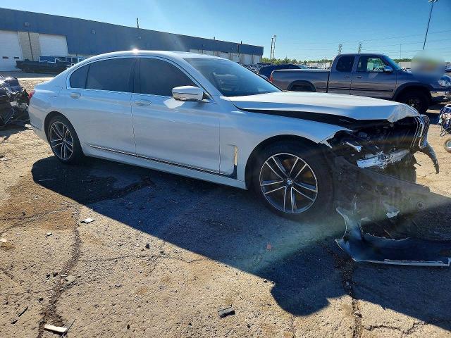 57073716 :رقم المزاد ، WBA7U2C02MCF93326 vin ، 2021 Bmw 750 مزاد بيع