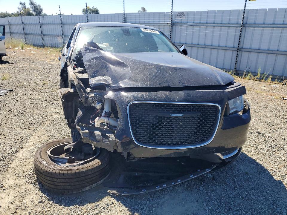 Продаж на аукціоні авто 2017 Chrysler 300, vin: 2C3CCAAG2HH552357, номер лоту: 58758266