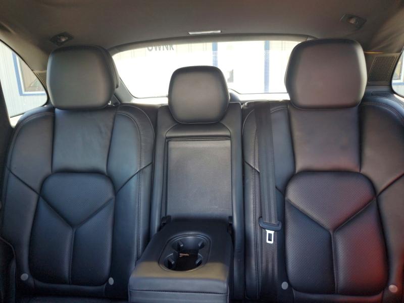 Продаж на аукціоні авто 2015 Porsche Cayenne, vin: WP1AB2A27FLA60597, номер лоту: 57365236