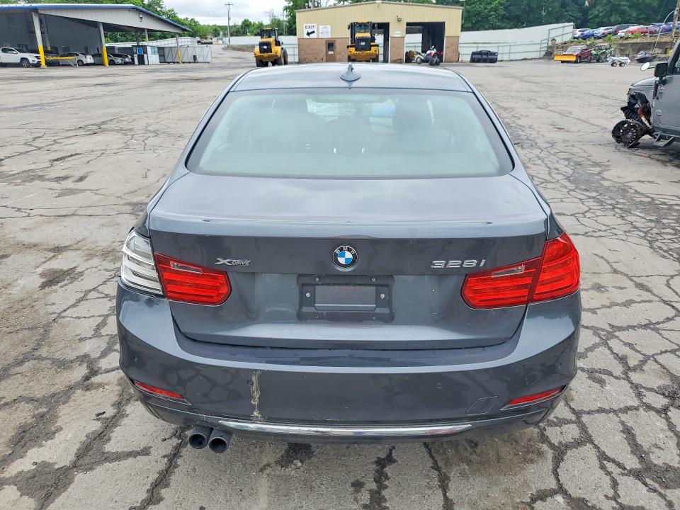 58403836 :رقم المزاد ، WBA3B5C59DF138941 vin ، 2013 Bmw 328 مزاد بيع