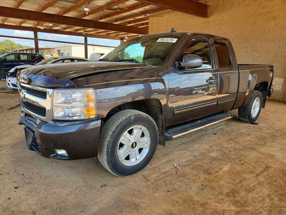 58823226 :رقم المزاد ، 1GCSKTE31AZ255177 vin ، 2010 Chevrolet Silverado مزاد بيع