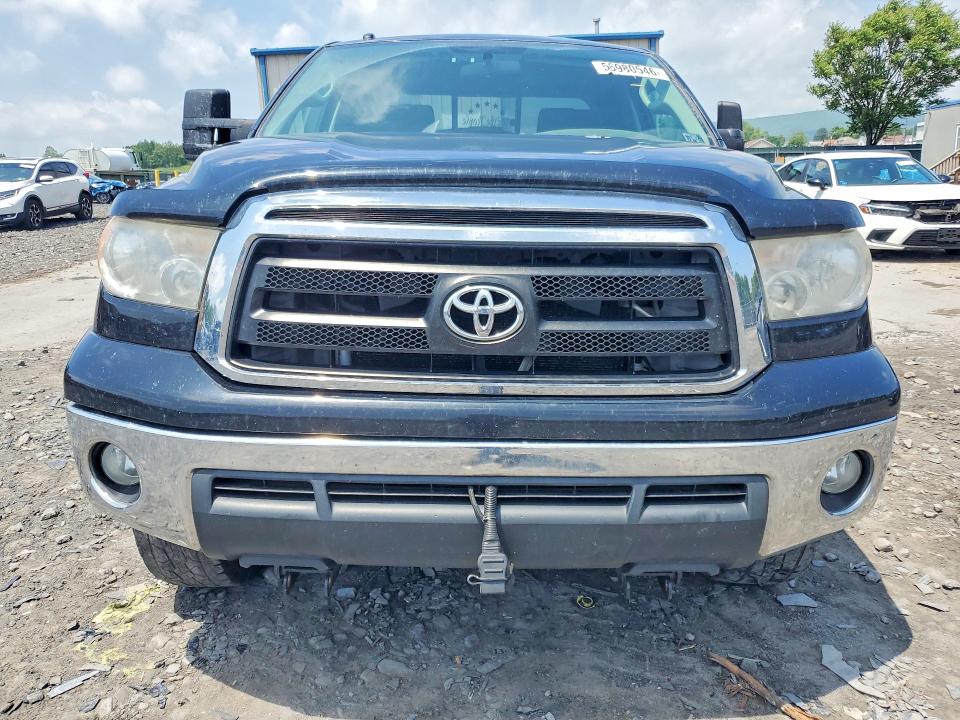 56980546 :رقم المزاد ، 5TFUY5F14BX165728 vin ، 2011 Toyota Tundra مزاد بيع