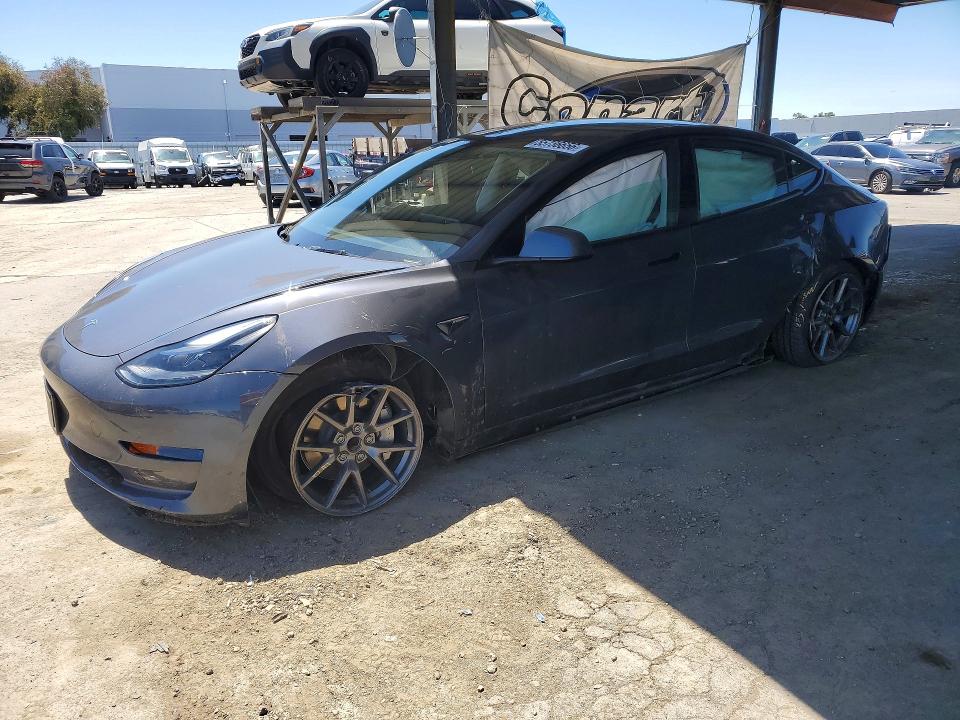 Продажа на аукционе авто 2023 Tesla Model 3, vin: 5YJ3E1EA4PF667025, номер лота: 55736656