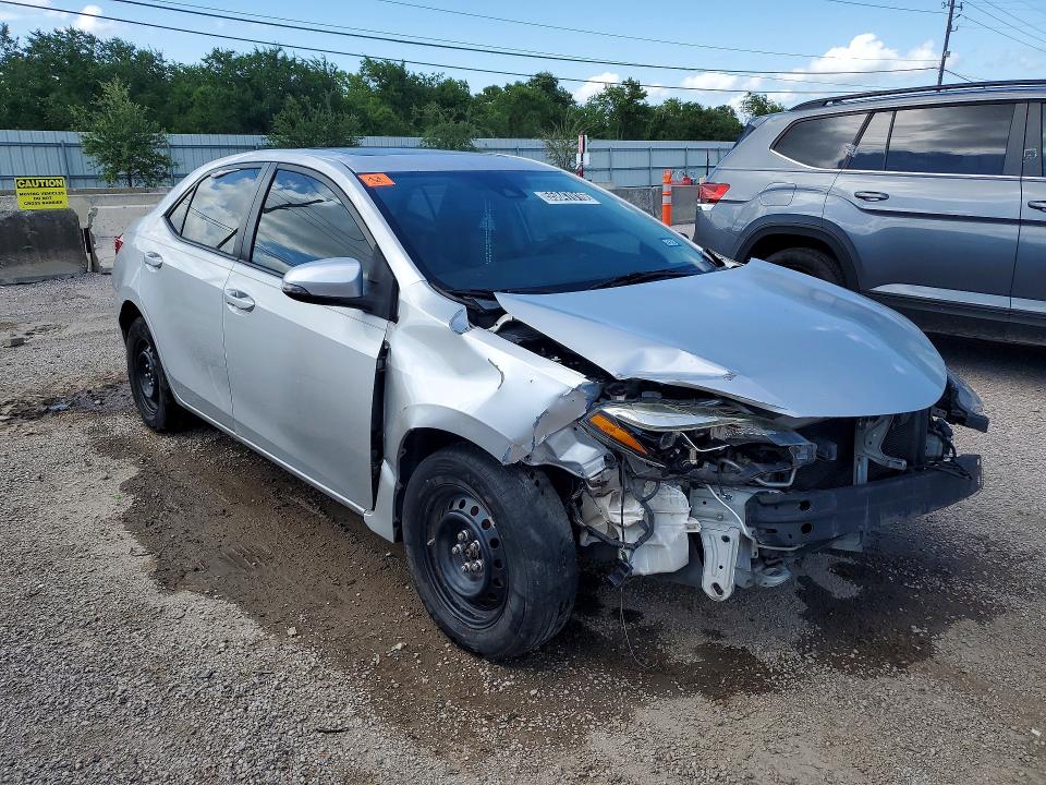 Продаж на аукціоні авто 2018 Toyota Corolla, vin: 5YFBURHE1JP749270, номер лоту: 55847016