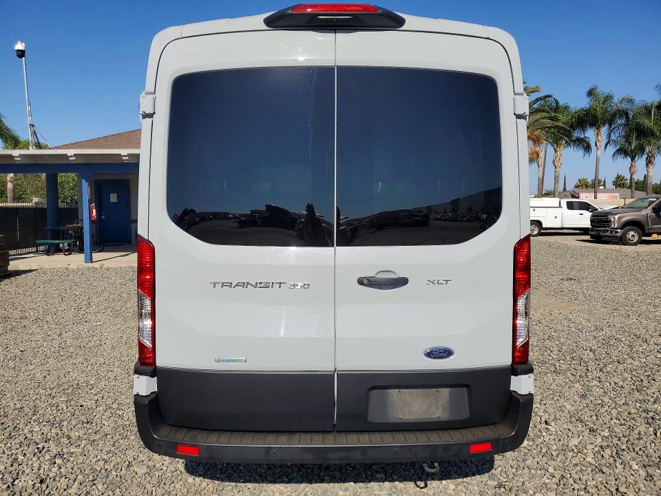 57709806 :رقم المزاد ، 1FBAX2CG9NKA69094 vin ، 2022 Ford Transit مزاد بيع