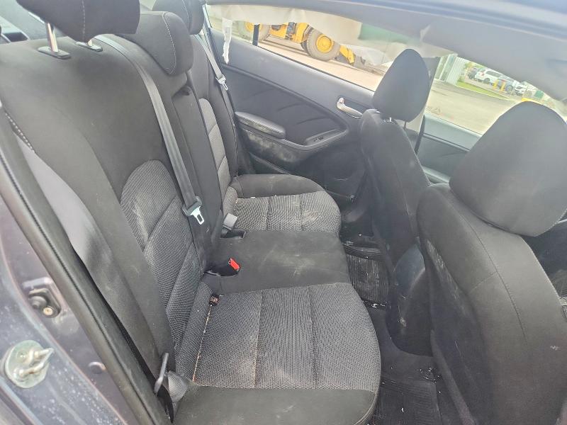 2018 Kia Forte მანქანა იყიდება აუქციონზე, vin: 3KPFK4A77JE259326, აუქციონის ნომერი: 56787826