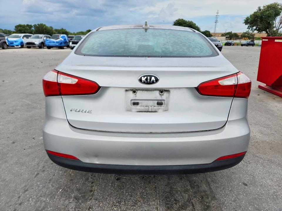 2016 Kia Forte მანქანა იყიდება აუქციონზე, vin: KNAFK4A60G5441863, აუქციონის ნომერი: 57299626