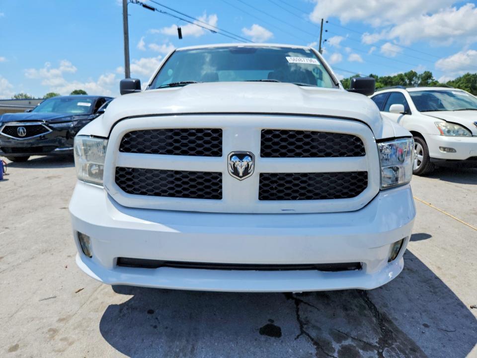 56987796 :رقم المزاد ، 1C6RR6FT2HS825952 vin ، 2017 Ram 1500 مزاد بيع