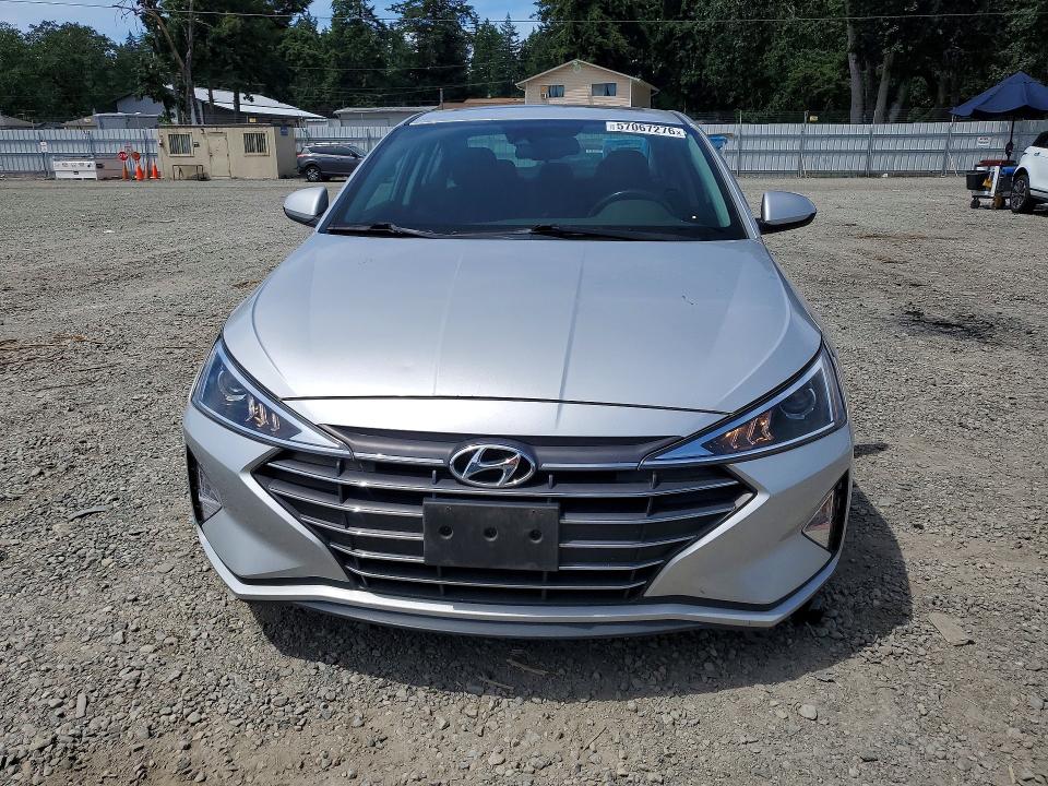57067276 :رقم المزاد ، 5NPD84LF2KH476547 vin ، 2019 Hyundai Elantra مزاد بيع
