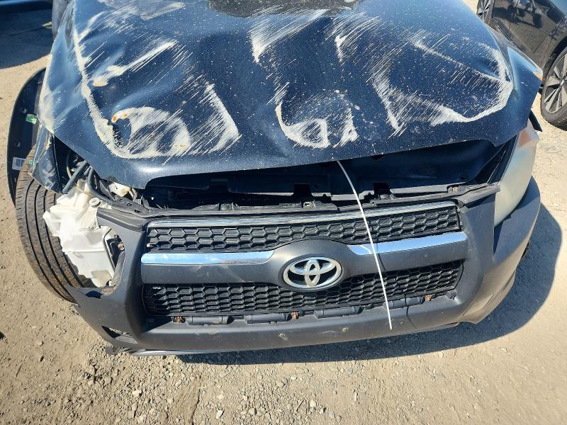 55500526 :رقم المزاد ، 2T3DF4DV8AW051756 vin ، 2010 Toyota Rav4 مزاد بيع