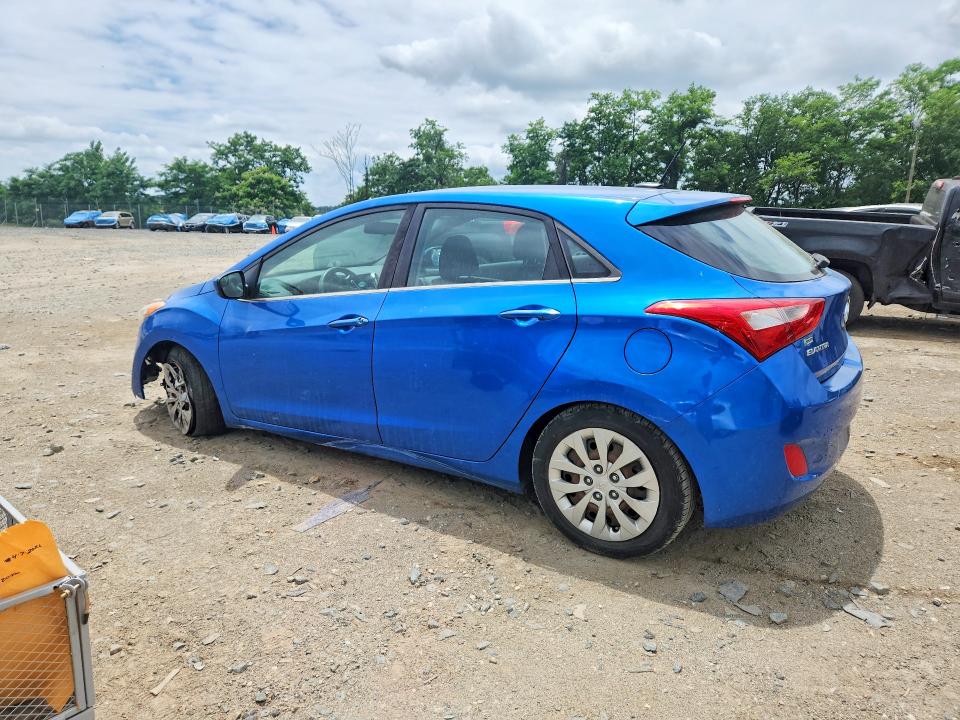 2017 Hyundai Elantra Gt მანქანა იყიდება აუქციონზე, vin: KMHD35LH4HU375932, აუქციონის ნომერი: 55874946