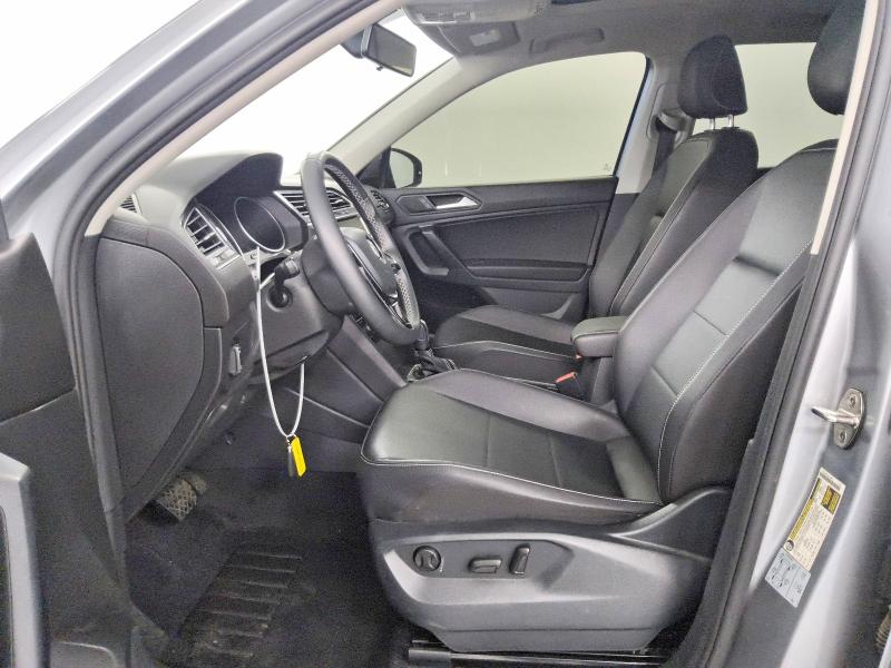 2021 Volkswagen Tiguan მანქანა იყიდება აუქციონზე, vin: 3VV3B7AX1MM013274, აუქციონის ნომერი: 53060306