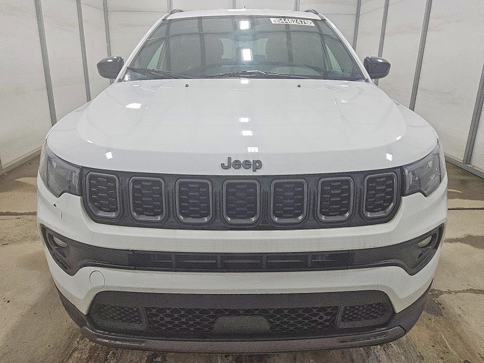 54462476 :رقم المزاد ، 3C4NJDBN4ST586937 vin ، 2025 Jeep Compass مزاد بيع