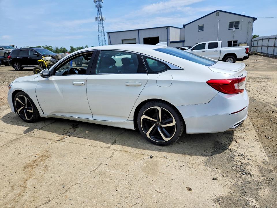 2018 Honda Accord მანქანა იყიდება აუქციონზე, vin: 1HGCV1F34JA267242, აუქციონის ნომერი: 57223426
