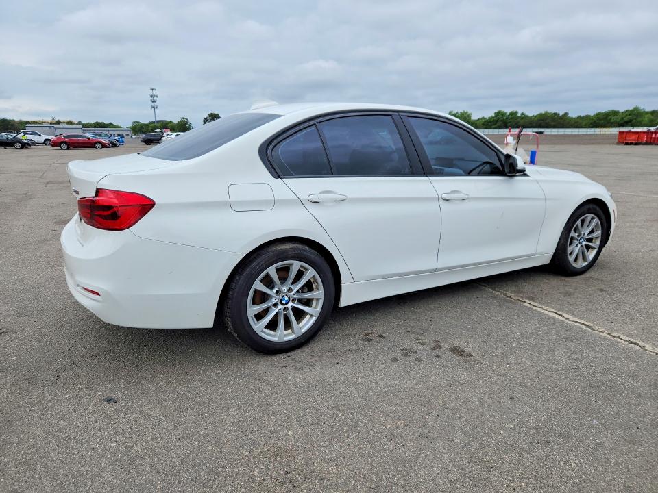 58283576 :رقم المزاد ، WBA8E5G54JNU47953 vin ، 2018 Bmw 320 مزاد بيع