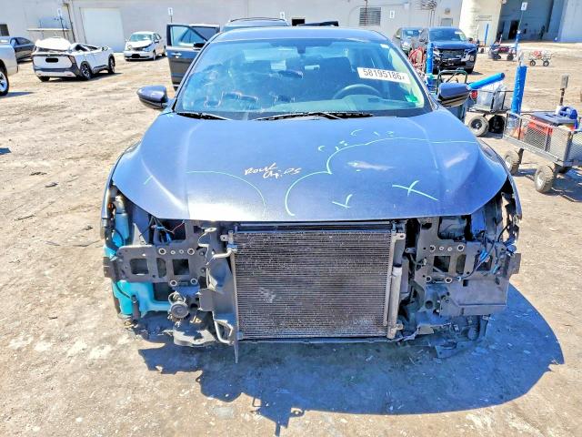 58195186 :رقم المزاد ، 2HGFC2F5XHH525169 vin ، 2017 Honda Civic مزاد بيع