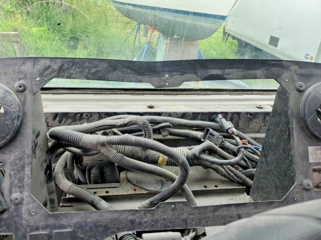 2013 Freightliner Chassis მანქანა იყიდება აუქციონზე, vin: 4UZAANDUXDCFE4807, აუქციონის ნომერი: 57954786