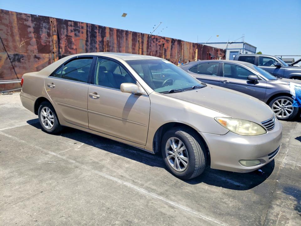 2006 Toyota Camry მანქანა იყიდება აუქციონზე, vin: 4T1BF30K66U117587, აუქციონის ნომერი: 57574256