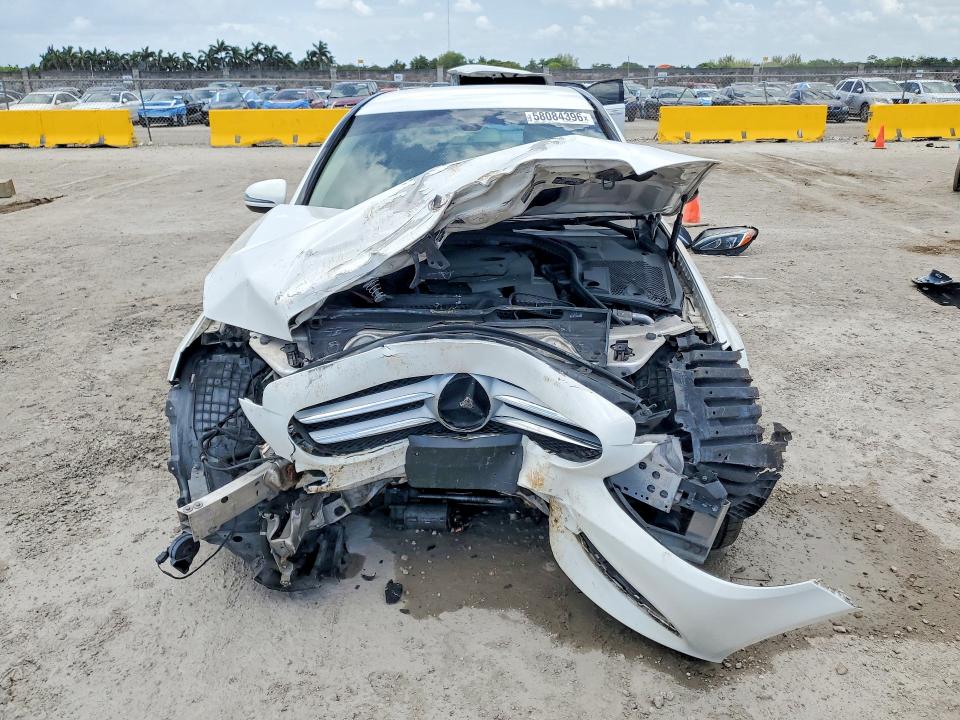 Продаж на аукціоні авто 2016 Mercedes-benz C, vin: 55SWF4KB3GU111683, номер лоту: 58084396