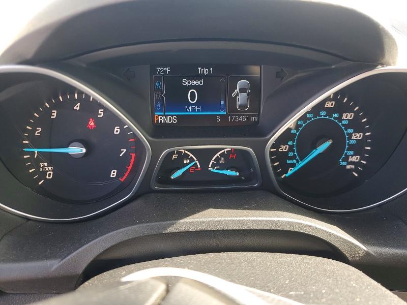 2014 Ford Escape მანქანა იყიდება აუქციონზე, vin: 1FMCU0GX3EUC44015, აუქციონის ნომერი: 54773706