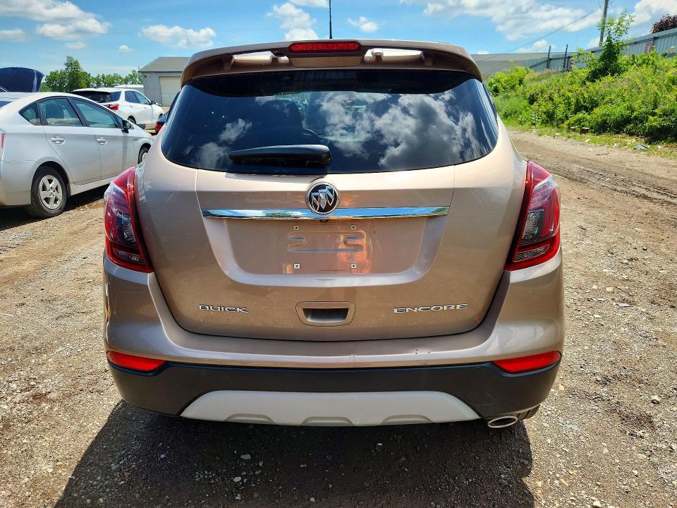 57909046 :رقم المزاد ، KL4CJ1SB9JB578094 vin ، 2018 Buick Encore مزاد بيع