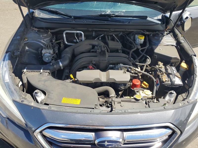 2018 Subaru Outback მანქანა იყიდება აუქციონზე, vin: 4S4BSAHC1J3332306, აუქციონის ნომერი: 57633646
