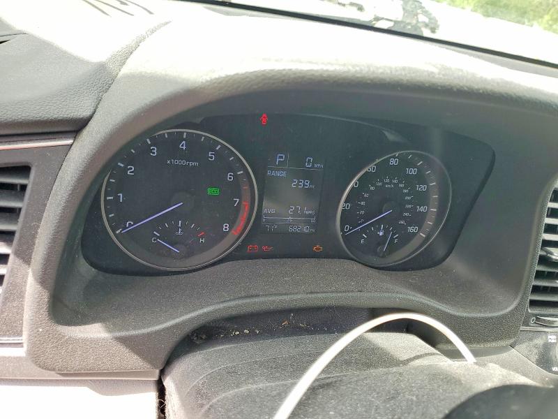 55364186 :رقم المزاد ، 5NPD74LF1JH338466 vin ، 2018 Hyundai Elantra مزاد بيع