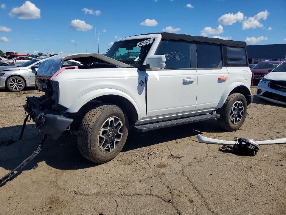 Продажа на аукционе авто 2022 Ford Bronco, vin: 1FMDE5DH5NLA94216, номер лота: 58274976