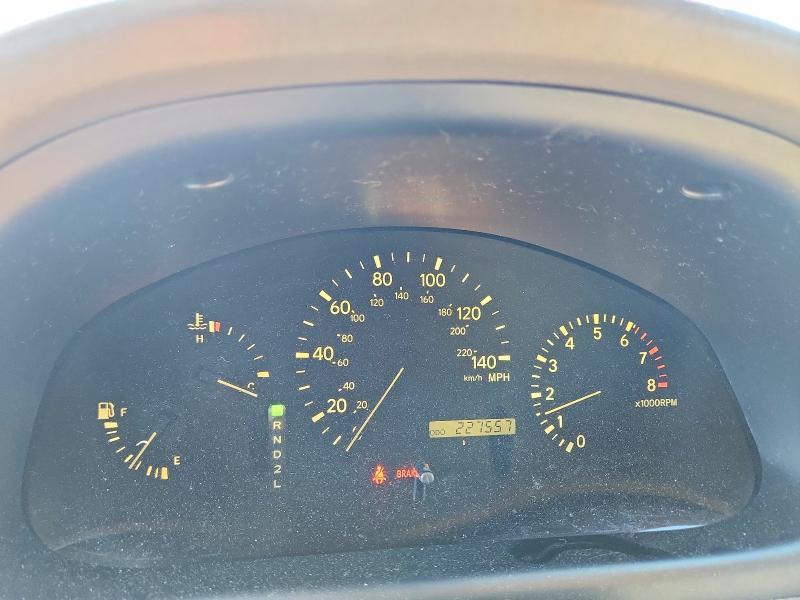 56072106 :رقم المزاد ، JTJGF10U510103127 vin ، 2001 Lexus Rx مزاد بيع