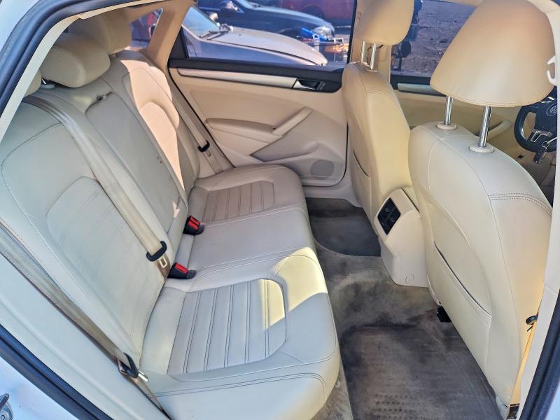 Продажа на аукционе авто 2015 Volkswagen Passat, vin: 1VWBT7A30FC005124, номер лота: 57208846
