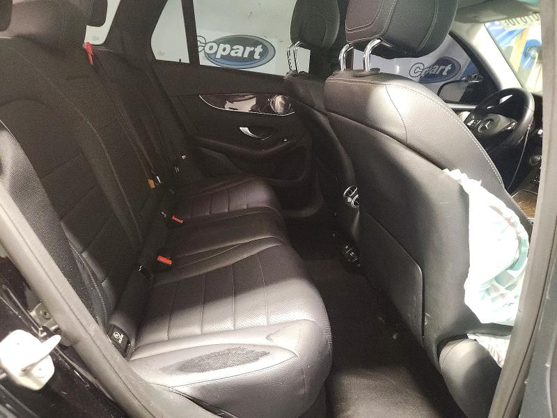 58867816 :رقم المزاد ، WDC0G4JB6GF016904 vin ، 2016 Mercedes-benz Glc مزاد بيع