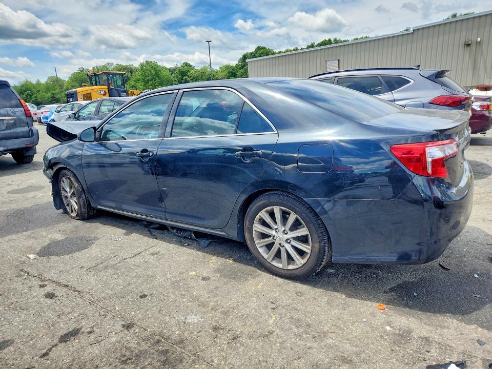 57556726 :رقم المزاد ، 4T4BF1FK7CR174801 vin ، 2012 Toyota Camry مزاد بيع