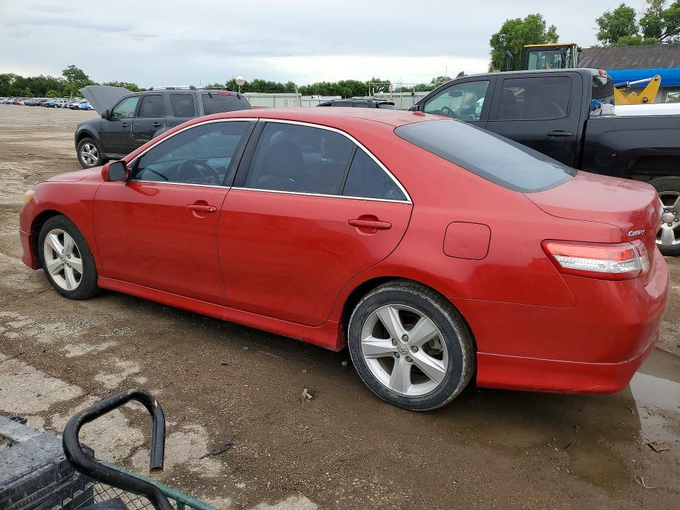 53310426 :رقم المزاد ، 4T1BF3EK9BU682824 vin ، 2011 Toyota Camry مزاد بيع