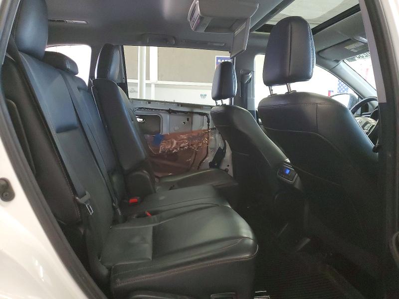 2018 Toyota Highlander მანქანა იყიდება აუქციონზე, vin: 5TDJZRFH0JS884984, აუქციონის ნომერი: 56255406