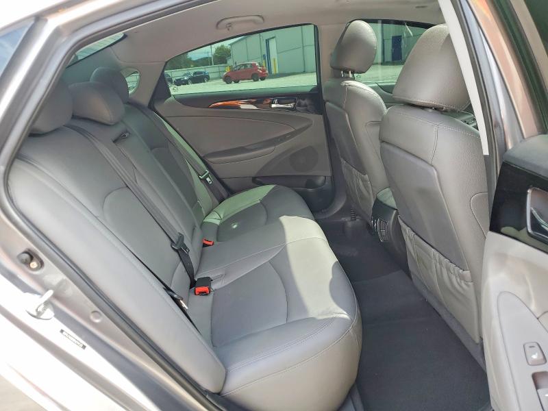 57213416 :رقم المزاد ، 5NPEC4ABXBH214133 vin ، 2011 Hyundai Sonata مزاد بيع