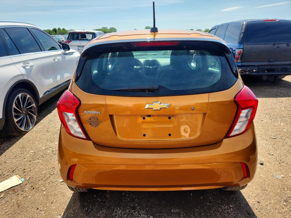 2020 Chevrolet Spark მანქანა იყიდება აუქციონზე, vin: KL8CB6SA0LC465003, აუქციონის ნომერი: 56133176