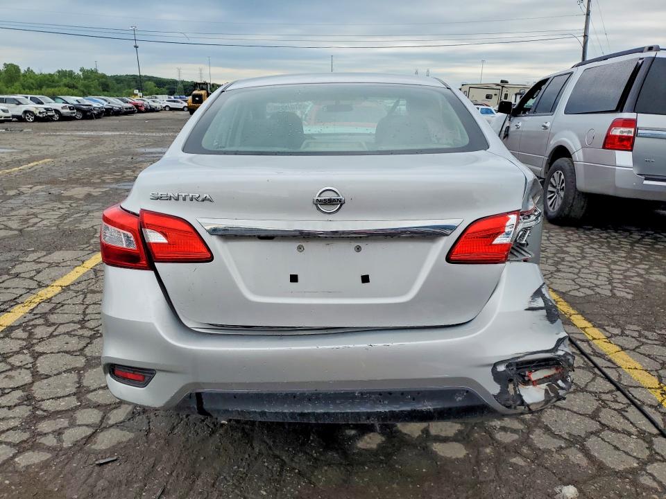 Aukcja sprzedaży 2018 Nissan Sentra, vin: 3N1AB7APXJY252237, numer aukcji: 57679296