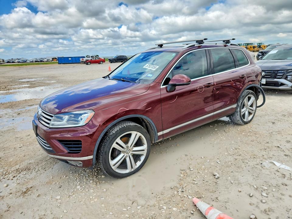 2017 Volkswagen Touareg მანქანა იყიდება აუქციონზე, vin: WVGGF7BP7HD002716, აუქციონის ნომერი: 57537056