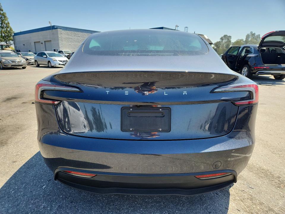 2025 Tesla Model 3 მანქანა იყიდება აუქციონზე, vin: 5YJ3E1EA4SF988846, აუქციონის ნომერი: 56080186