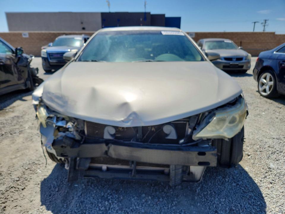 2013 Toyota Camry მანქანა იყიდება აუქციონზე, vin: 4T4BF1FK3DR318037, აუქციონის ნომერი: 58442296